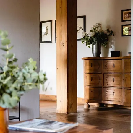 בקתה Prives De L'alpaga מגב