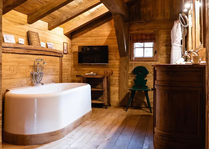 בקתה Prives De L'alpaga מגב