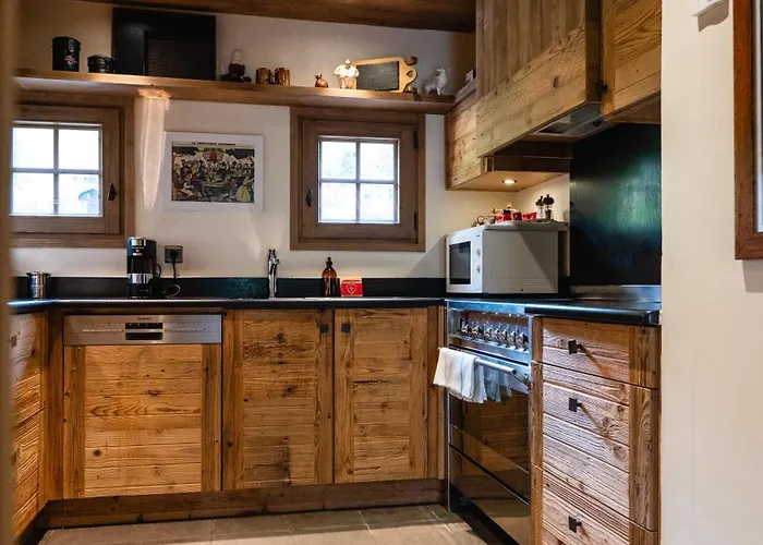 בקתה Prives De L'alpaga מגב